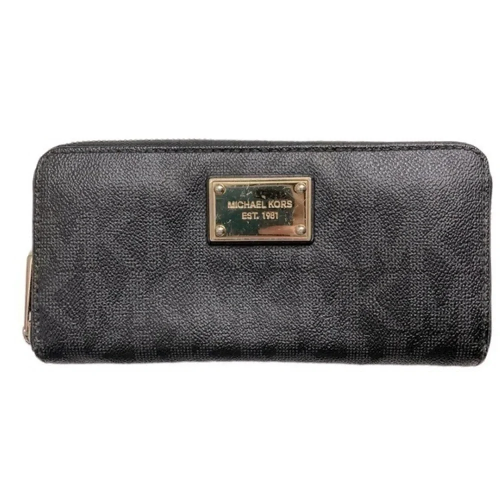 Michael kors signature black mk clutch zipper wallet